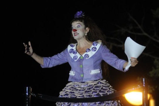 La pallassa Pepa Plana, durant el PregóCLOWN de la Festa Major 2009