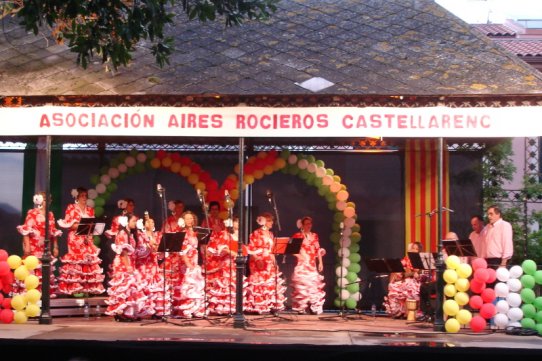 Aires Rocieros Castellarencs, als jardins del Palau Tolrà