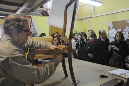 Visita dels estudiants de la Cambra de Comerç de París a Lluís Alforja