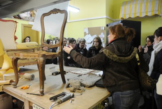 Visita dels estudiants de la Cambra de Comerç de París a Lluís Alforja