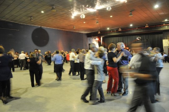 Les Nits d'Estiu 2014 inclouen un total de vuit balls a la Sala Blava de l'Espai Tolrà