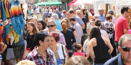 Els comerços sortiran al carrer per vendre els seus estocs en una fira que omplirà de gent el c. Sala Boadella.