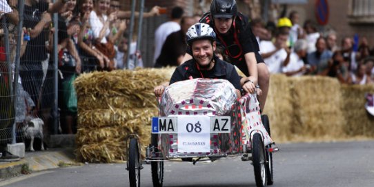 La Carrera de Trastos és una de les activitats més esperades de la Festa Major.