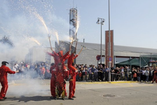 Actuació dels Diables de Castellar