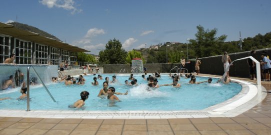 Piscina exterior del Complex Esportiu de Puigverd.