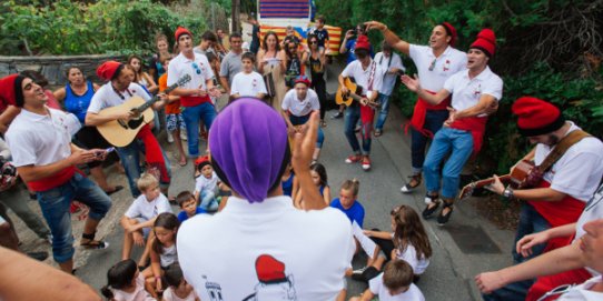 Els Més Tranquils de Sant Feliu, a les Cantades de la Festa Major 2014.