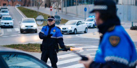 Imatge d'un control de la policia local, el mes de gener passat.