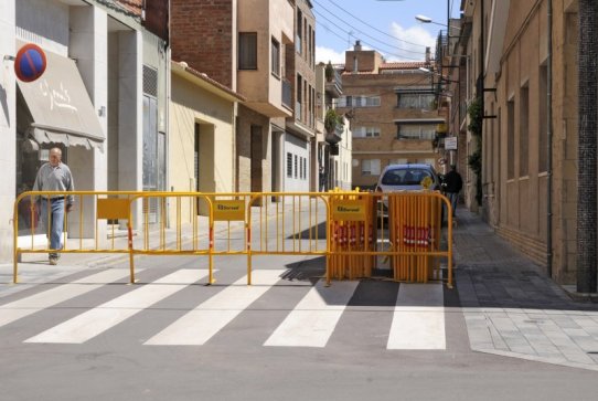 El carrer de l'Hospital, a l'inici de les obres (27/04/09)