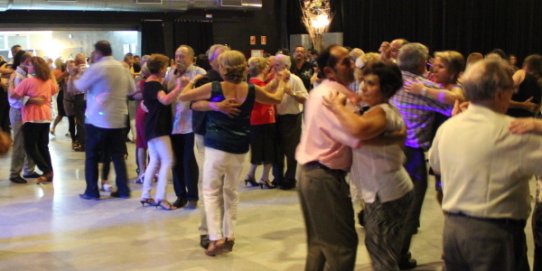 Com és habitual, el ball se celebrarà a la Sala Blava de l'Espai Tolrà.