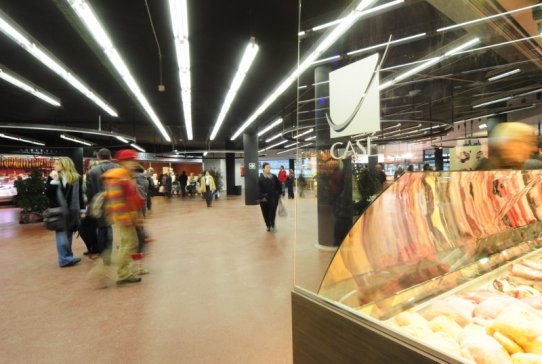 Interior del Mercat municipal