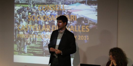 El regidor de Salut, Serveis Socials i Habitatge, Joan Creus, a la darrera sessió del Consell Municipal Sociosanitari.