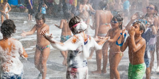 Imatge d'una edició anterior de la festa de l'escuma a Sant Feliu del Racó.