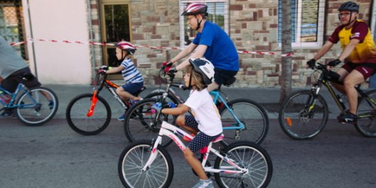 Imatge d'un moment de l'edició anterior de la Bicicletada de Festa Major.