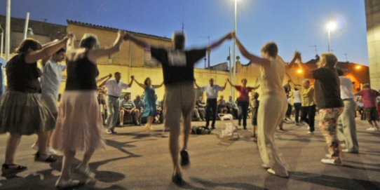 La ballada s'ha programat a la plaça del Mercat.