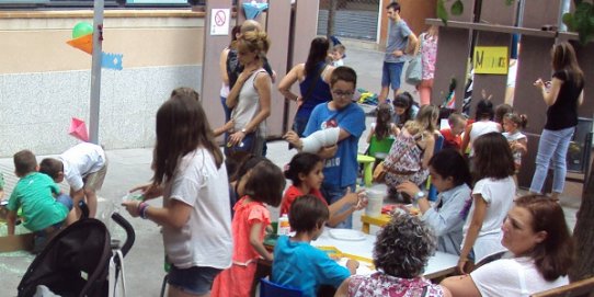 El taller s'ha programat al Pati de Les 3 Moreres.