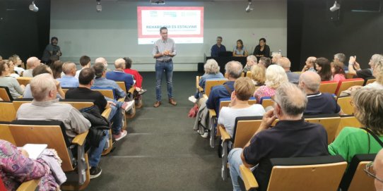 Moment de la intervenció de l'alcalde, Ignasi Giménez, durant la sessió.