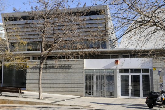 Entrada a la piscina del Complex Esportiu de Puigverd