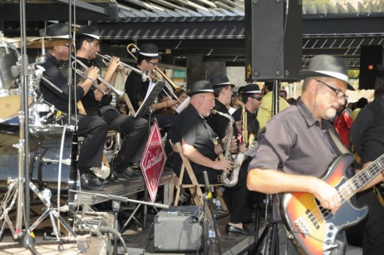 Concert a l'hora del vermut, amb l'Orquestra Castellar