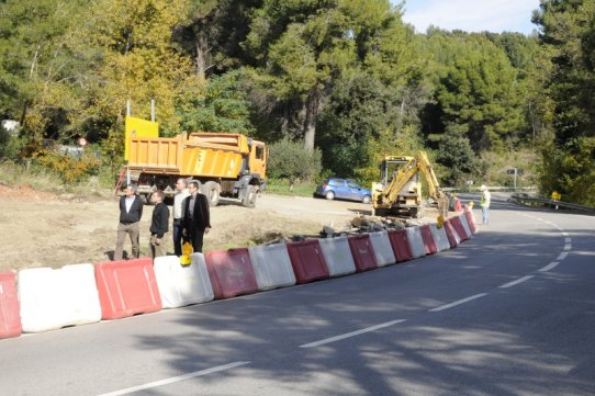 L'alcalde de Castellar, Ignasi Giménez, i el regidor de l'Àrea de Territori, Aleix Canalís, han visitat les obres aquest matí