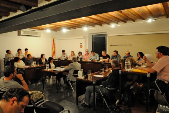 El Ple celebrat el 31 de maig de 2011 va acomiadar 14 dels 21 regidors