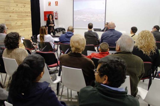 Aspecte de la Sala Lluís Valls Areny d'El Mirador durant la sessió d'acollida del 29 de febrer de 2012