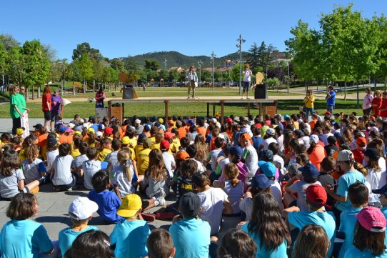 L'English Day ha celebrat la seva tercera edició avui, a la plaça de la Fàbrica Nova