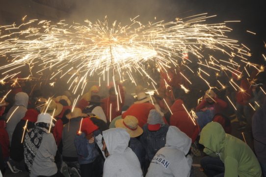 Imatge del correfoc de la Festa Major 2011