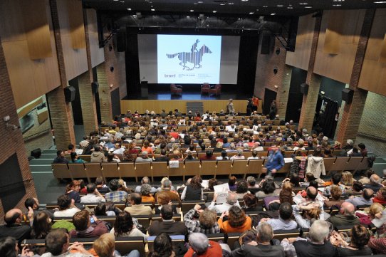 Aspecte del pati de butaques de l'Auditori poc abans de l'inici de l'acte d'obertura de la secció oficial del 5è BRAM!