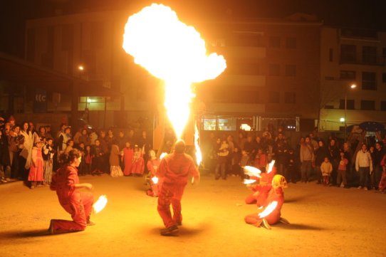 Festa a la Plaça Calissó